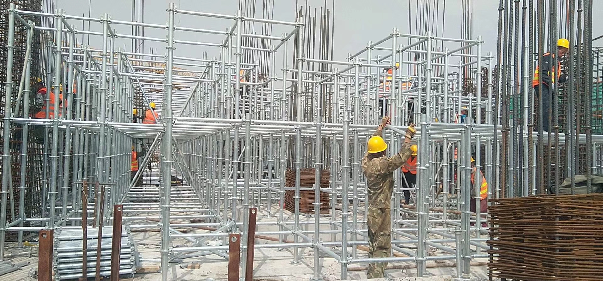 北京地區(qū)租賃48系列盤扣腳手架安全規(guī)則，及搭拆計(jì)劃要求？(圖1)